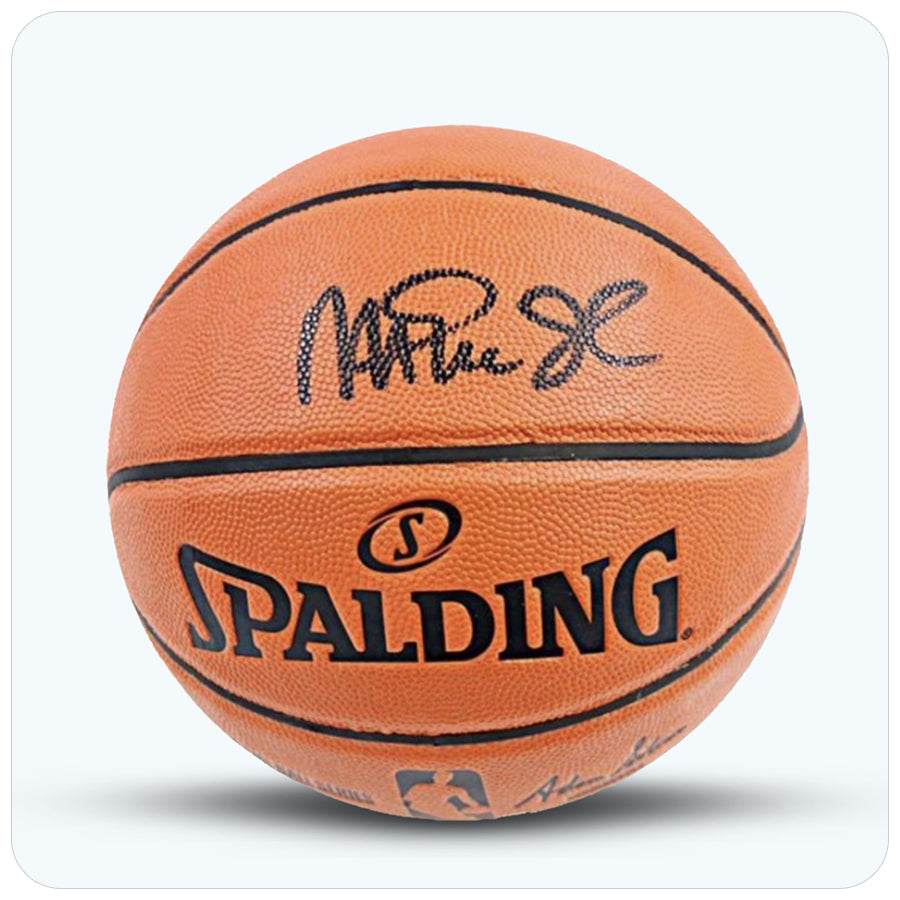Autographed Balls – CollectibleXchange