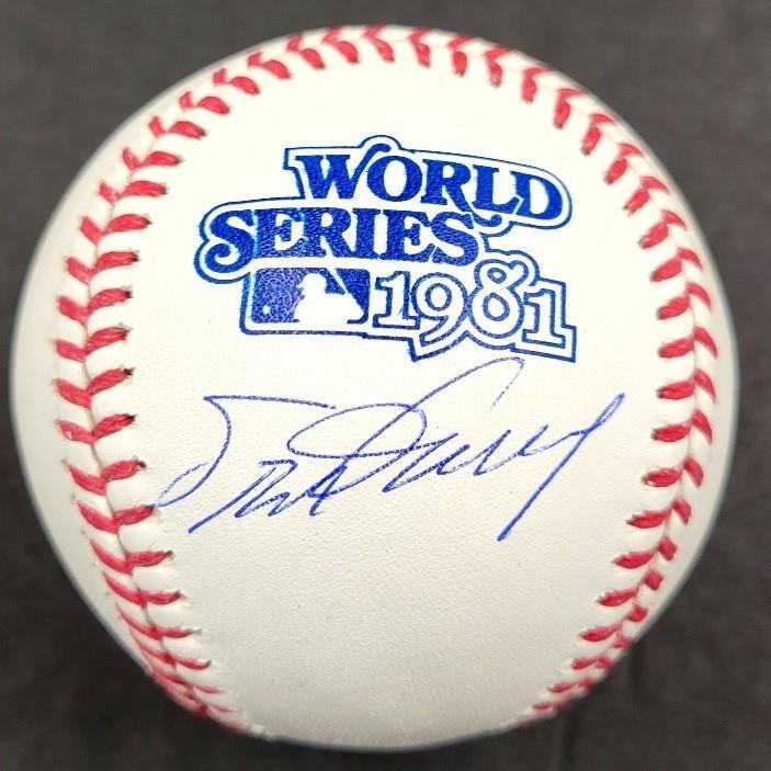 Steve Garvey Signed Baseball - Omlb