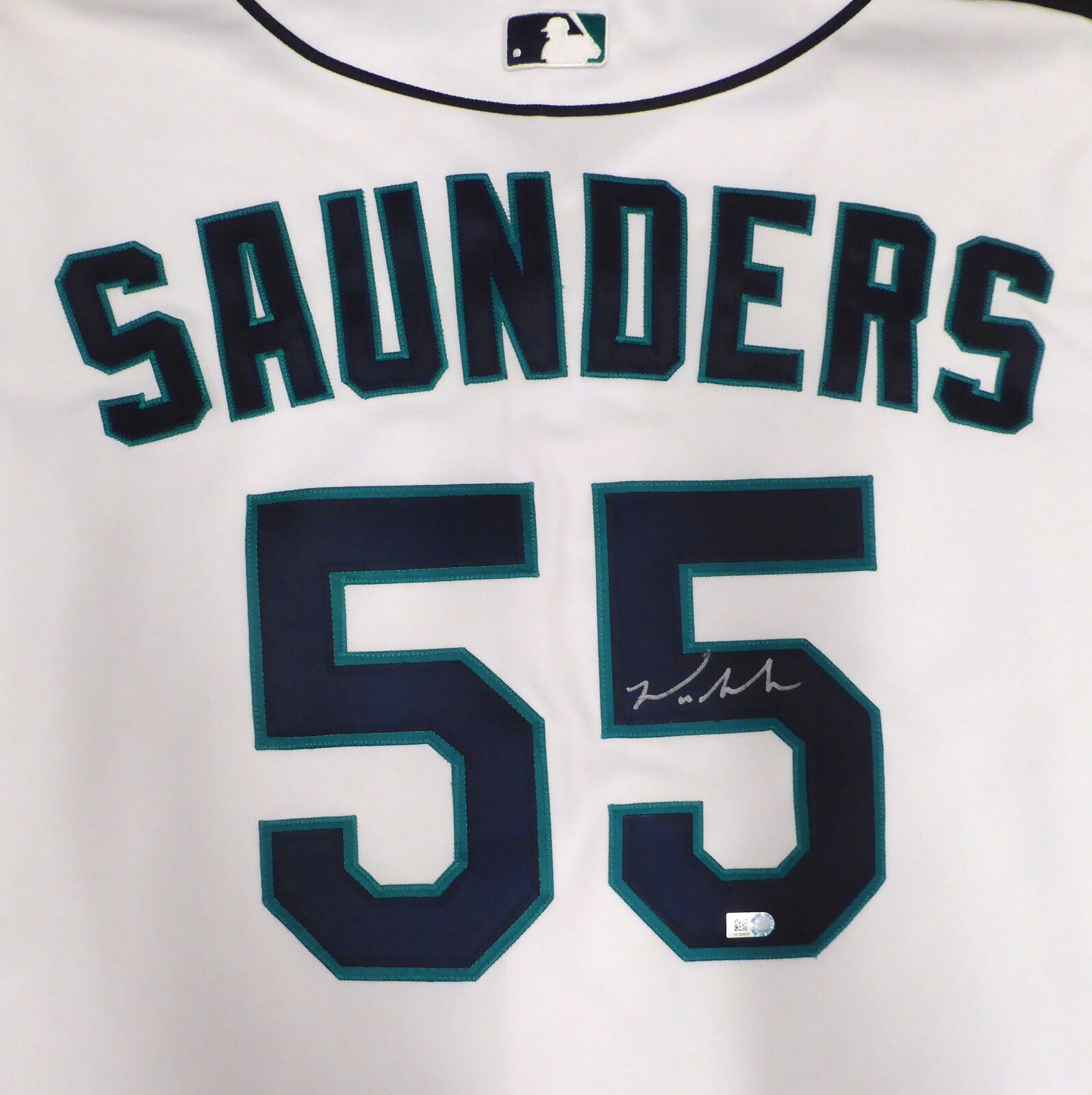 Mariners Michael Saunders Autographed White Authentic Majestic