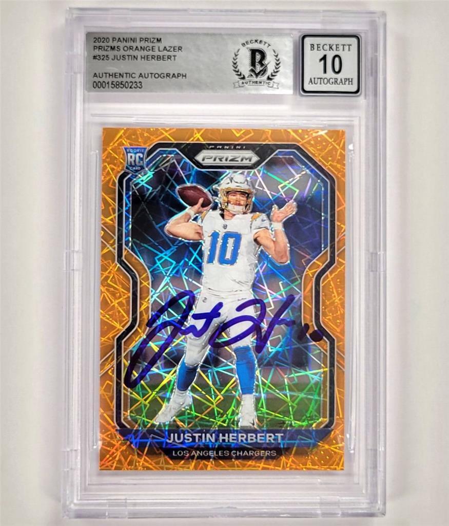 Justin Herbert Autographed 2020 Panini Prizm Rookie Card #325 Los