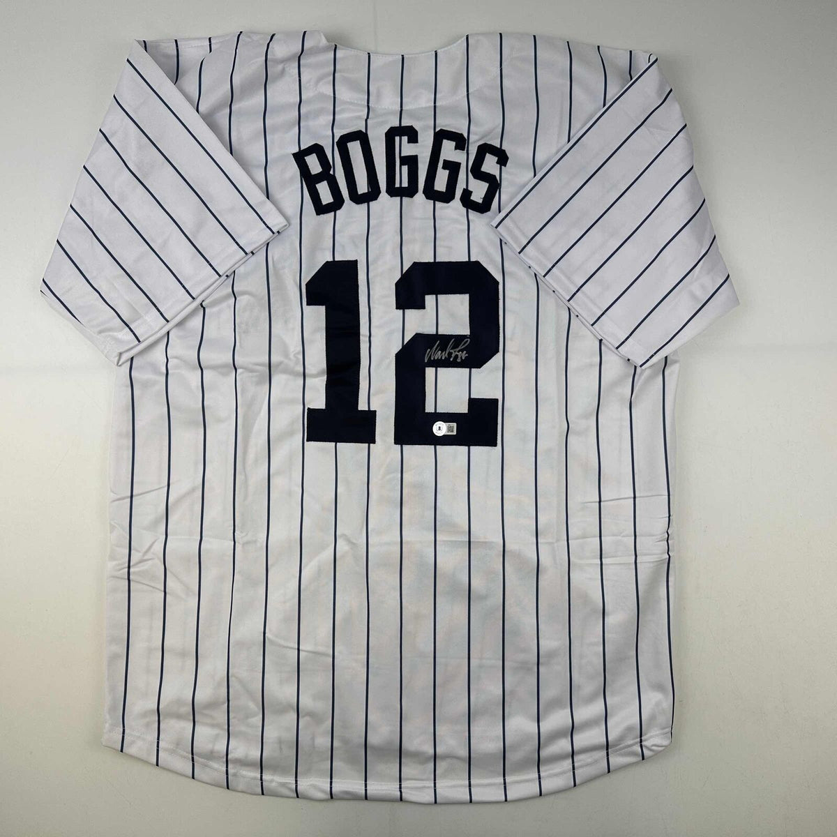 Wade Boggs Signed Jersey (Beckett)