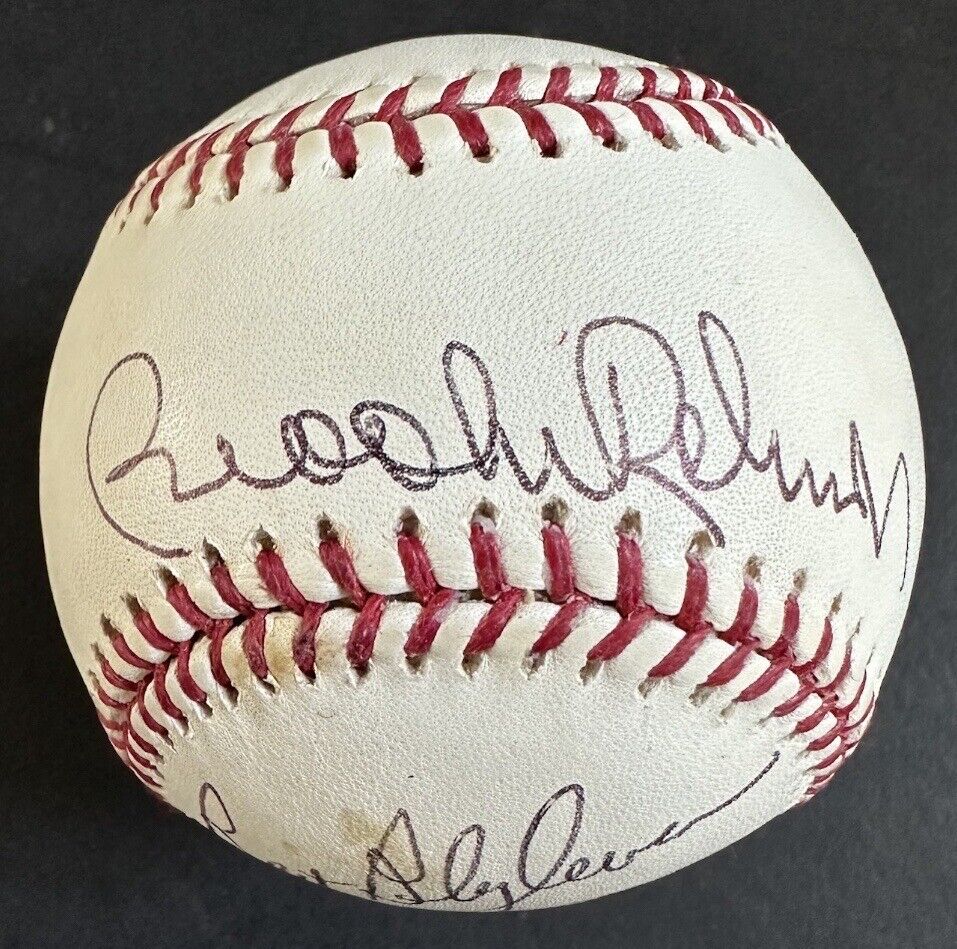 Brooks Robinson Signed Official MLB Baseball 9 Auto Orioles Killebrew –  CollectibleXchange