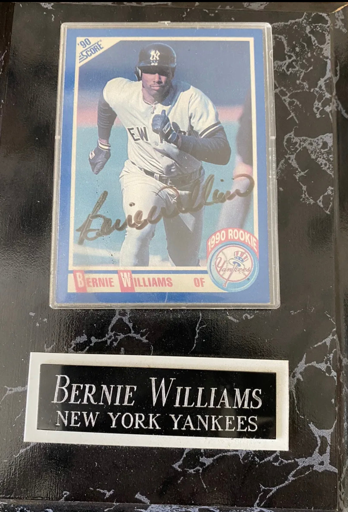 1990 Score #619 Bernie Williams Autographed Rookie Card RC Plaque Mint NY  Yankees