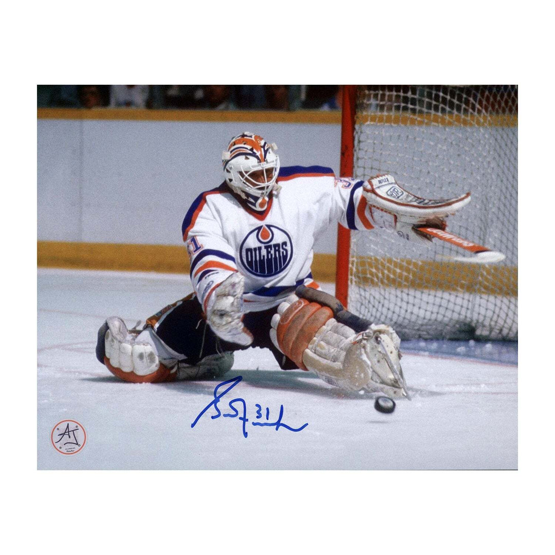 Grant Fuhr Autographed Edmonton Oilers Kick Save 8x10 photo Image 1