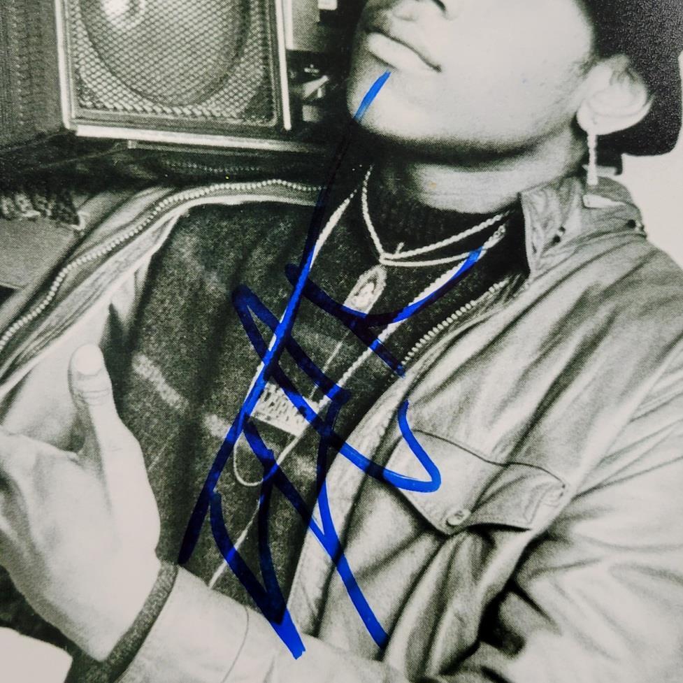 LL Cool J signed 8x10 photo Rapper NCIS autograph (B)  Beckett BAS Image 2