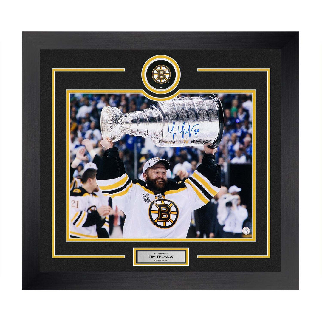 Tim Thomas Signed Boston Bruins Stanley Cup Puck Logo 26x32 Frame Image 1