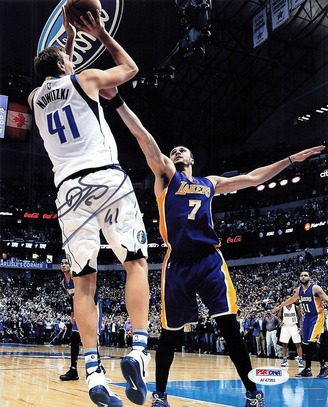 Dirk Nowitzki signed 8x10 photo PSA/DNA Dallas Mavericks Autographed Image 1