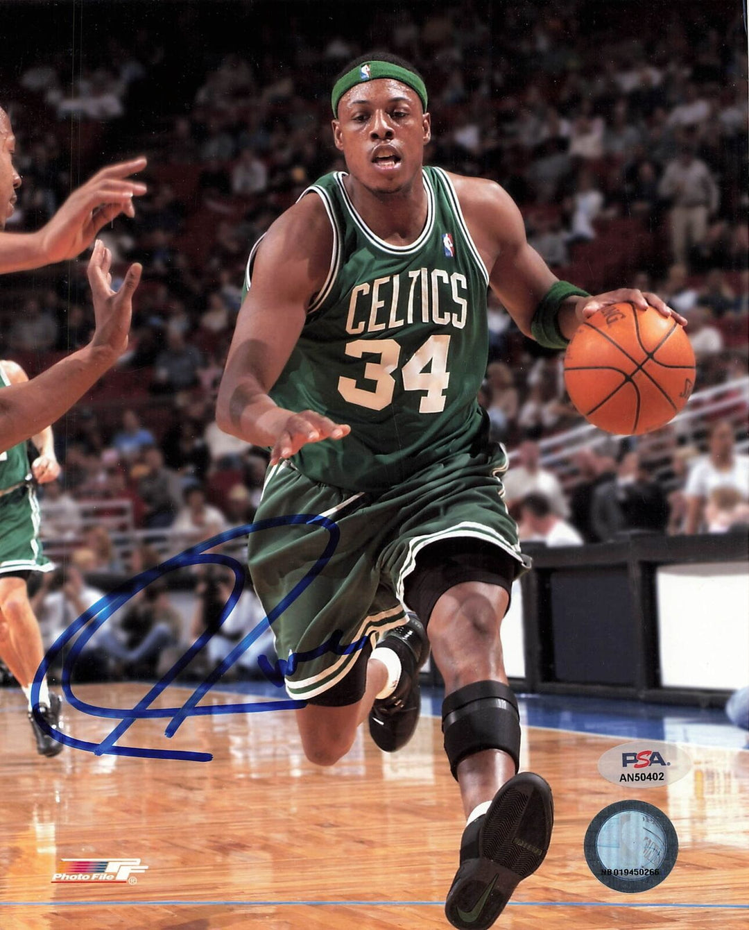 Paul Pierce signed 8x10 photo PSA/DNA Boston Celtics Autographed Image 1