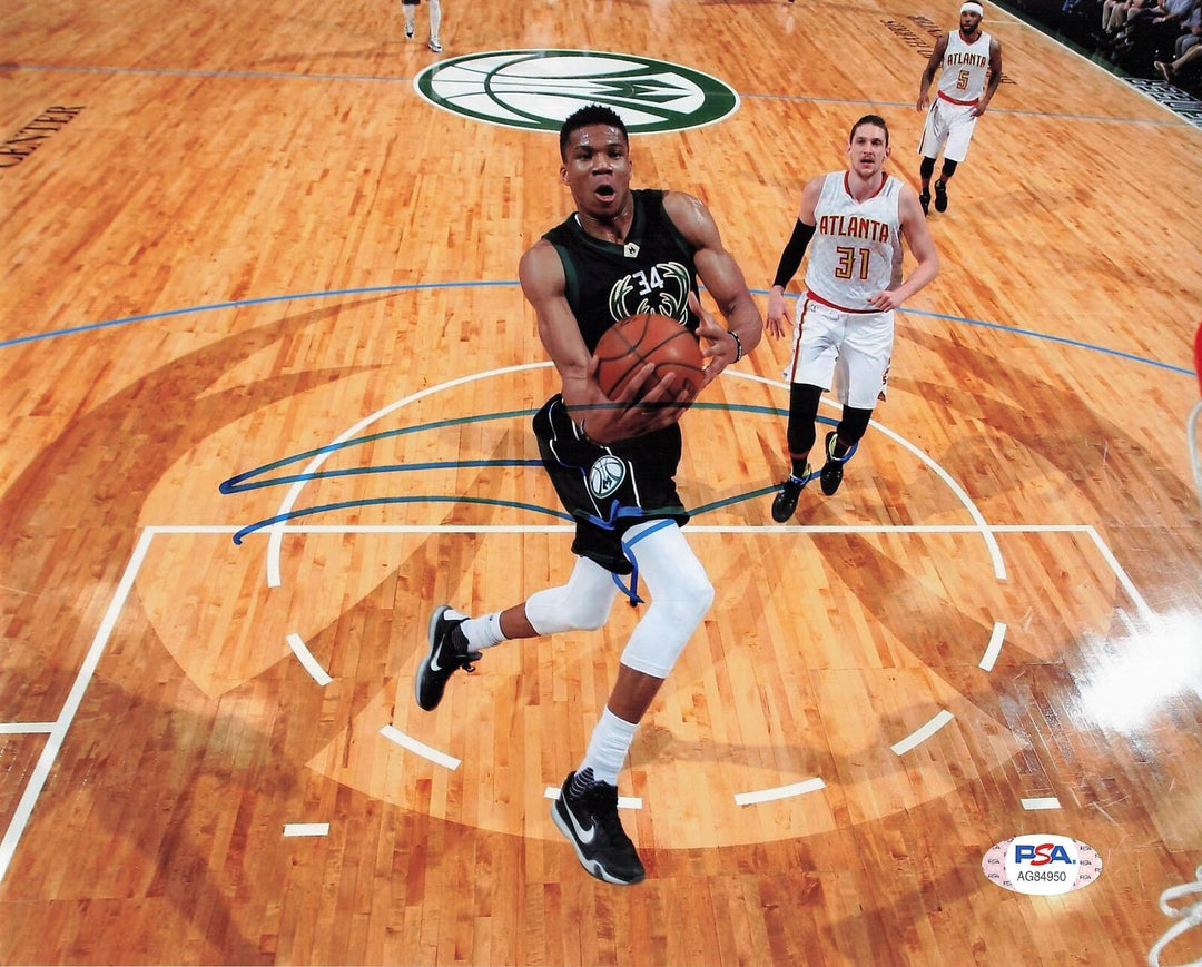 Giannis Antetokounmpo signed 8x10 photo PSA/DNA Milwaukee Bucks Autographed Image 1