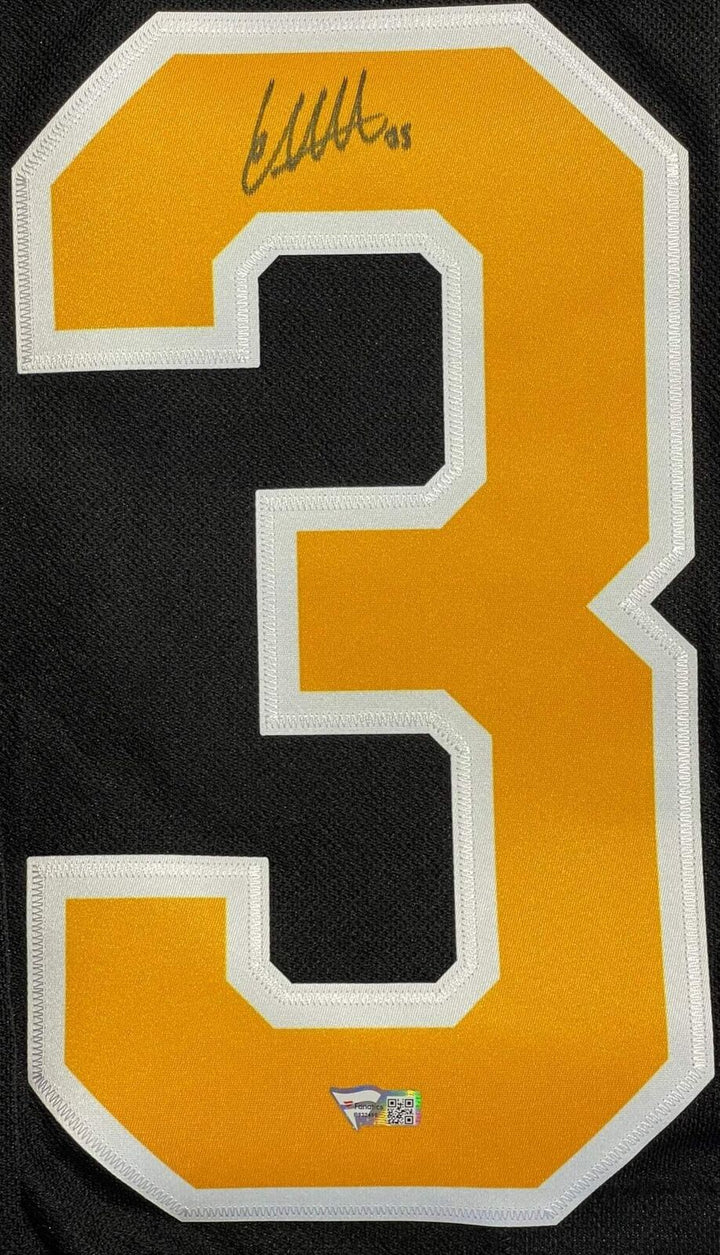 Linus Ullmark Autographed Boston Bruins Jersey (Fanatics) Image 2