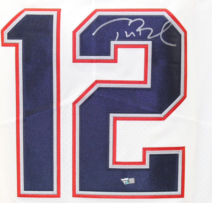Tom Brady Signed New England Patriots Nike White Elite Jersey FAN 39510 Image 2