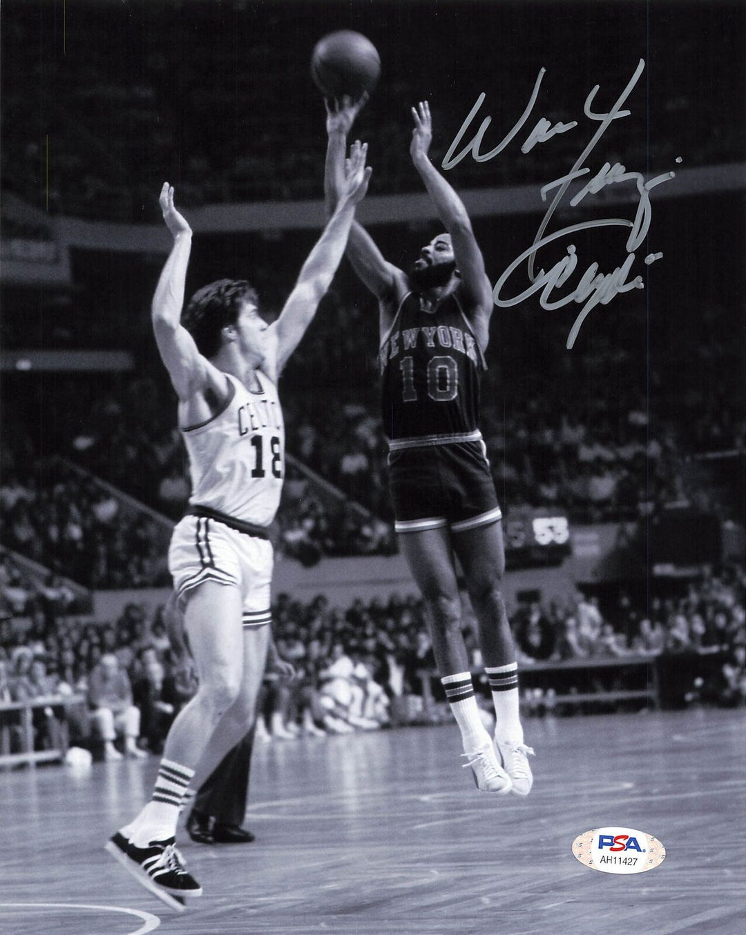 Walt Frazier signed 8x10 photo PSA/DNA New York Knicks Autographed Image 1