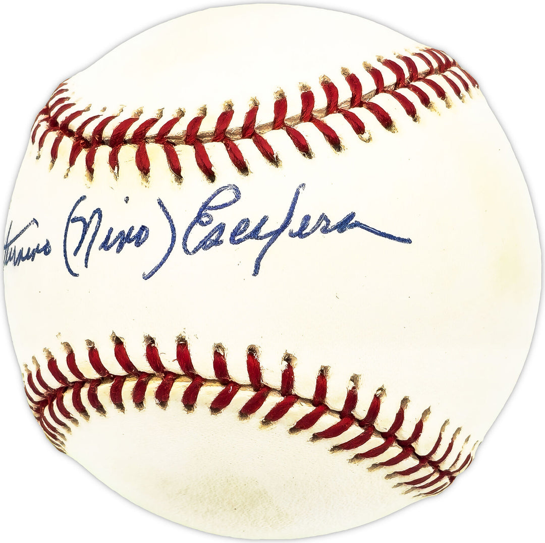Saturnino Nino Escalera Autographed Signed NL Baseball Reds Beckett QR #BM17826 Image 3