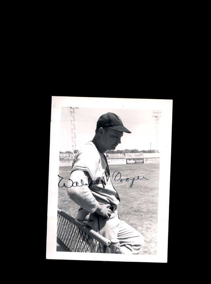 Walker Cooper JSA Coa Signed Vintage 4x5 1940s St Louis Cardinals Original Photo Image 1