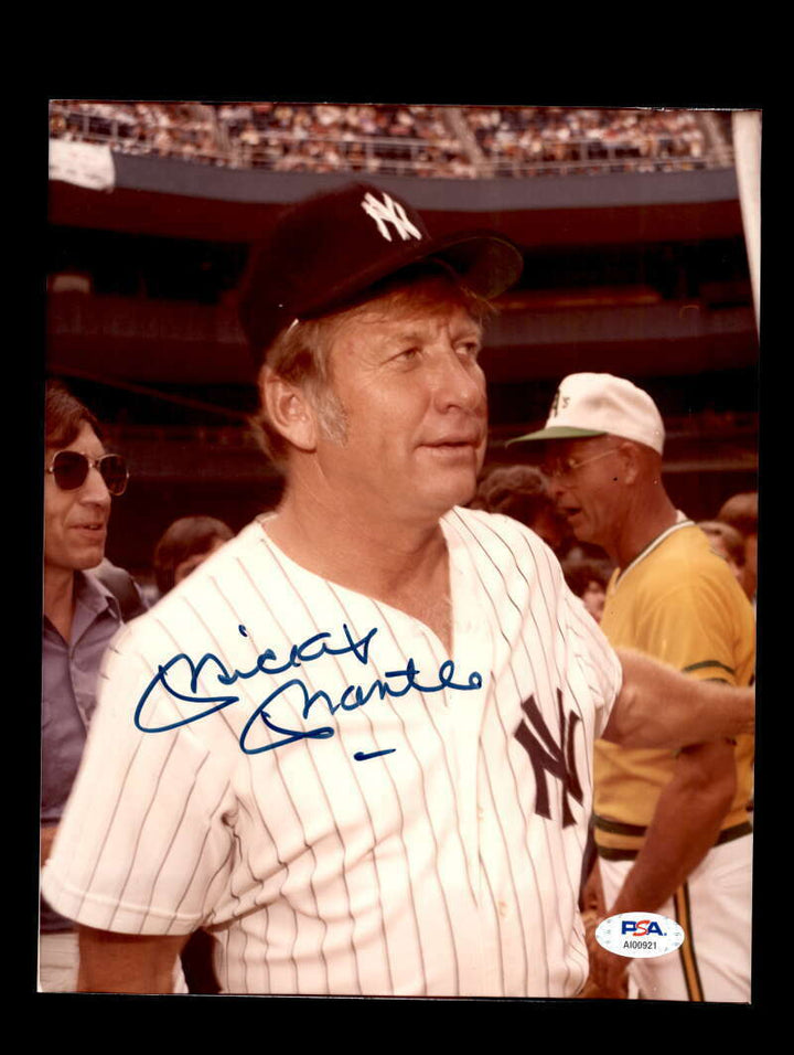 Mickey Mantle PSA DNA Signed 8x10 Original Photo Yankees Autograph Image 1
