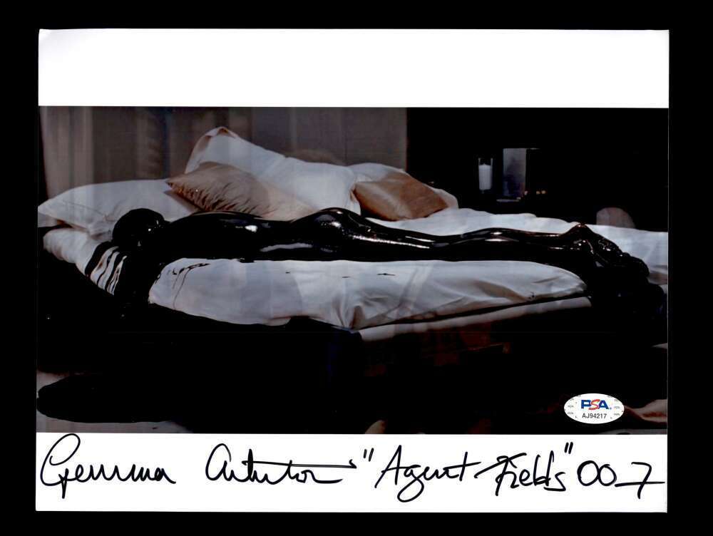 Gemma Arterton PSA DNA Signed 8x10 August Fields James Bond Photo Autograph Image 1