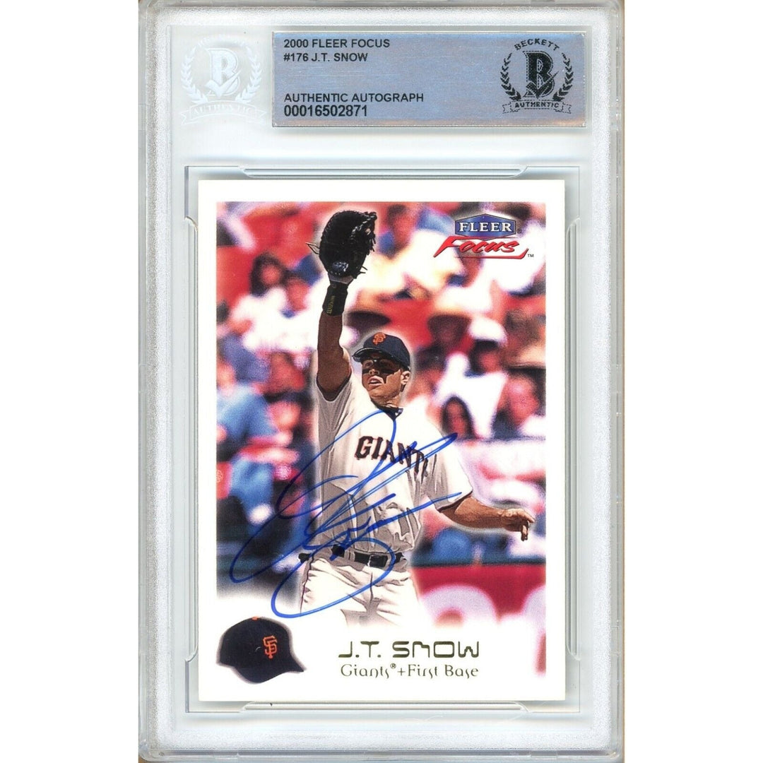 JT Snow San Francisco Giants Signed 2000 Fleer Focus Card Beckett Authentic Auto Slab