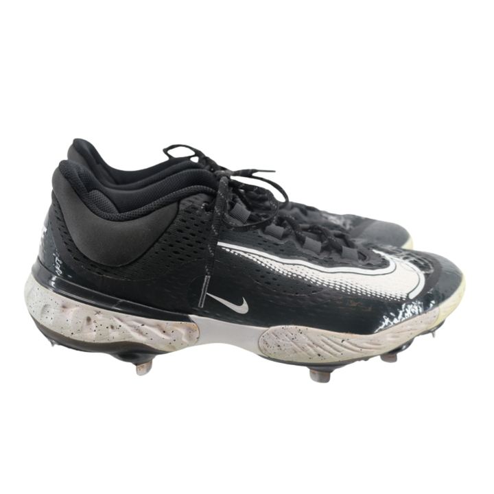 Fernando Cruz New York Yankees Autographed Signed Inscribed Game Used Cleats (CX Auth)