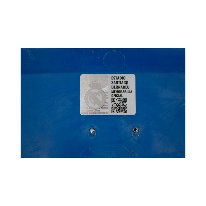 Real Madrid Original Santiago Bernabéu Stadium Seat with Real Madrid Logo and Embroidered Commemorative Patch