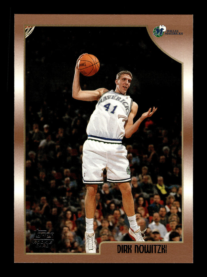 1998-99 Topps #154 Dirk Nowitzki ROOKIE RC