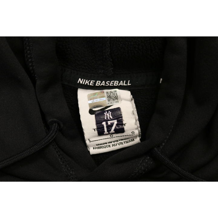 Aaron Boone Yankees Autographed Game Used 2025 Postseason Cut off Hoodie CX Auth