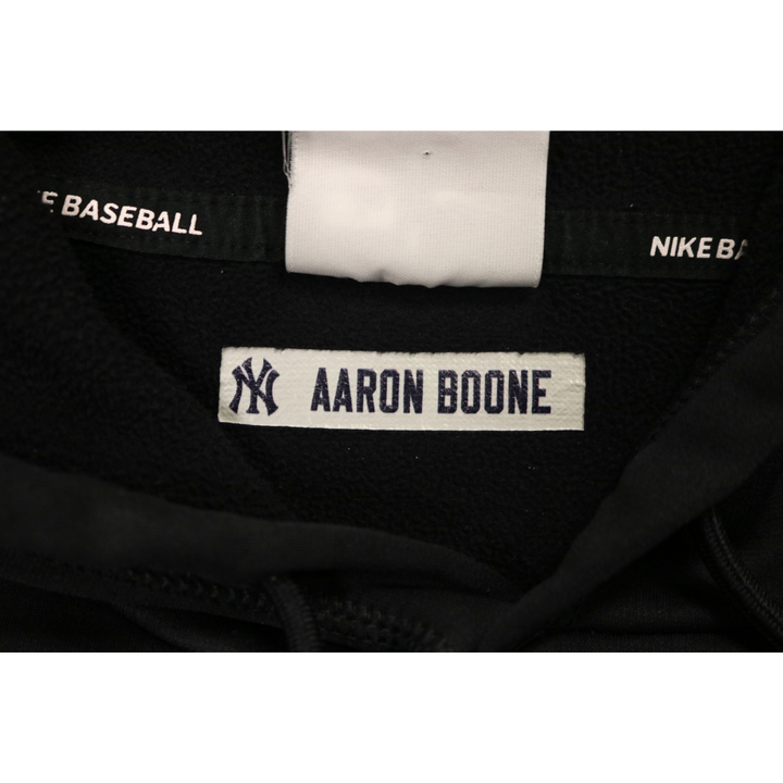 Aaron Boone Yankees Autographed Game Used 2025 Regular Season Cut off Hoodie CX