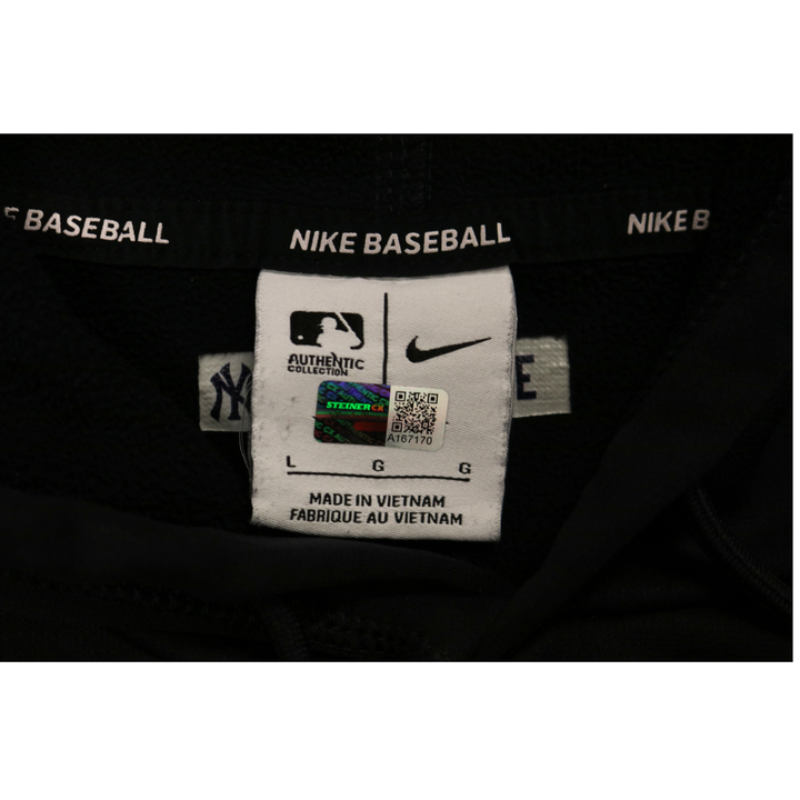 Aaron Boone Yankees Autographed Game Used 2025 Regular Season Cut off Hoodie CX