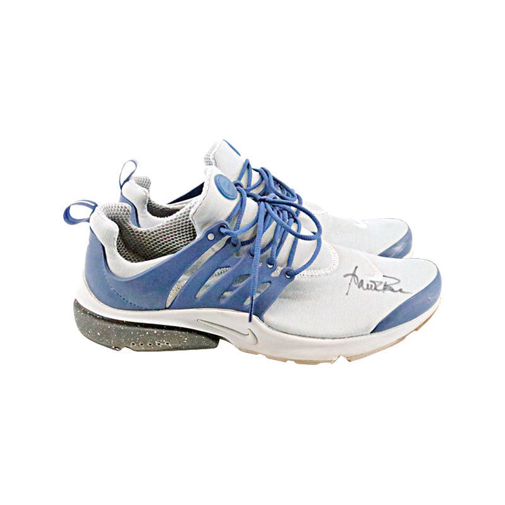 Aaron Boone New York Yankees Autographed Signed 2024 Game Used Blue/Grey Nike Air Presto #17 Model Sneakers - Sz 11 (Aaron Boone LOA)