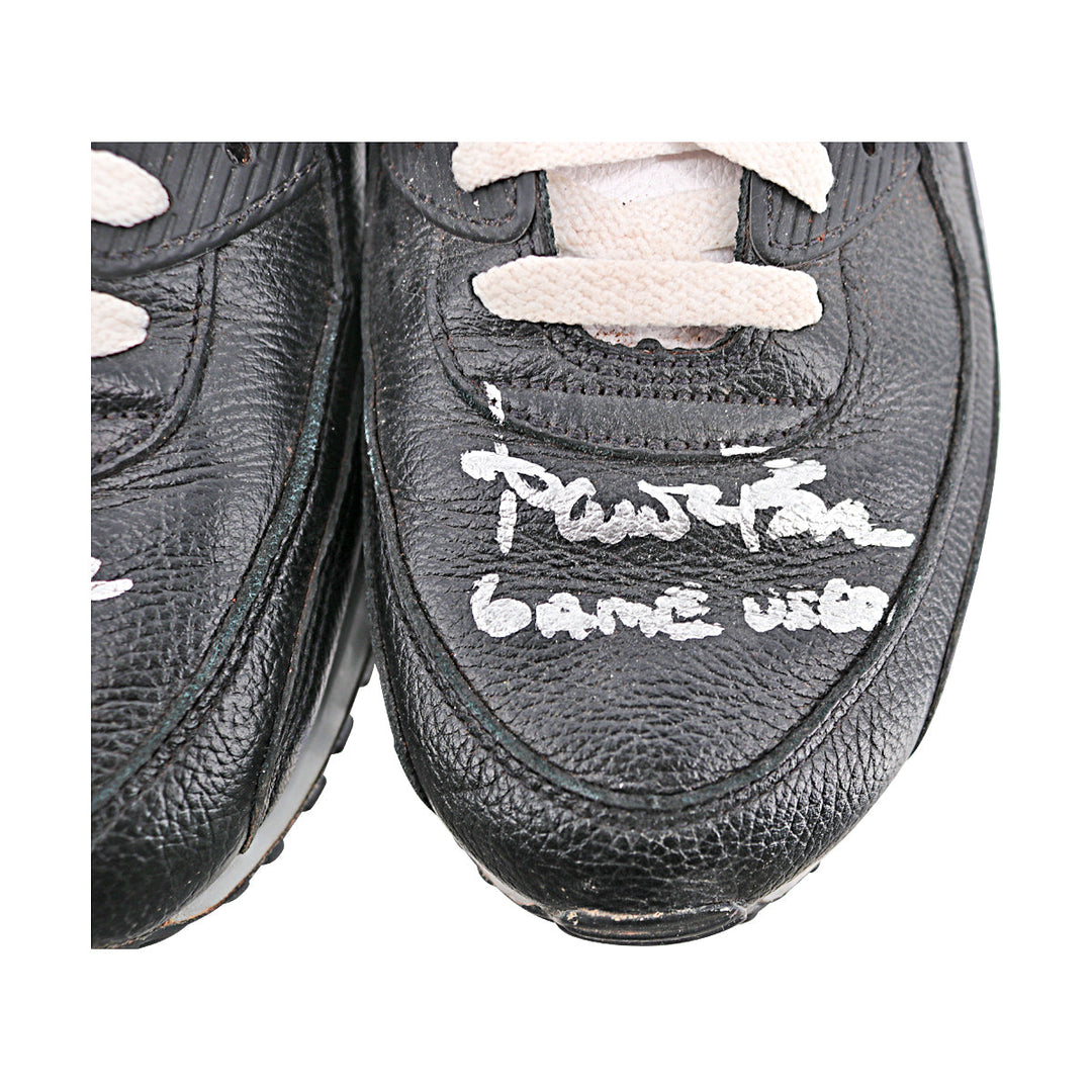 Aaron Boone New York Yankees Autographed Signed 2024 Game Used Nike Black/White/Grey Air Max Sneakers (Aaron Boone LOA)