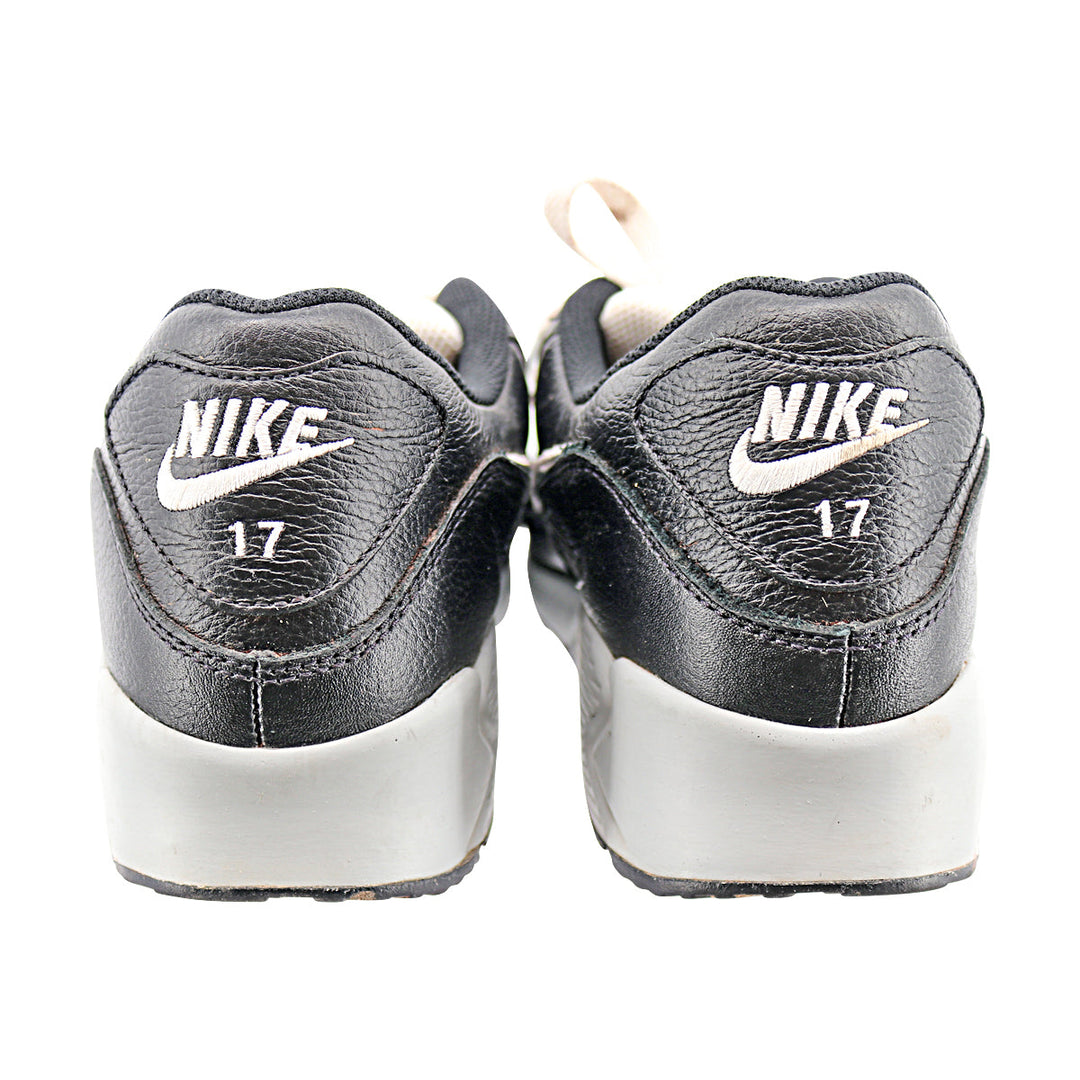 Aaron Boone New York Yankees Autographed Signed 2024 Game Used Nike Black/White/Grey Air Max Sneakers (Aaron Boone LOA)