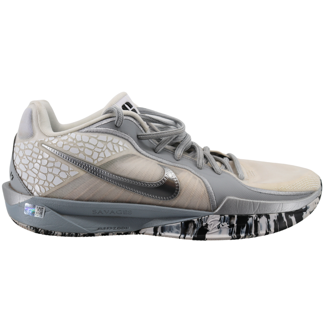 Aaron Boone Yankees Autographed 2025 Game Used White Nike Sabrina Shoes CX Auth