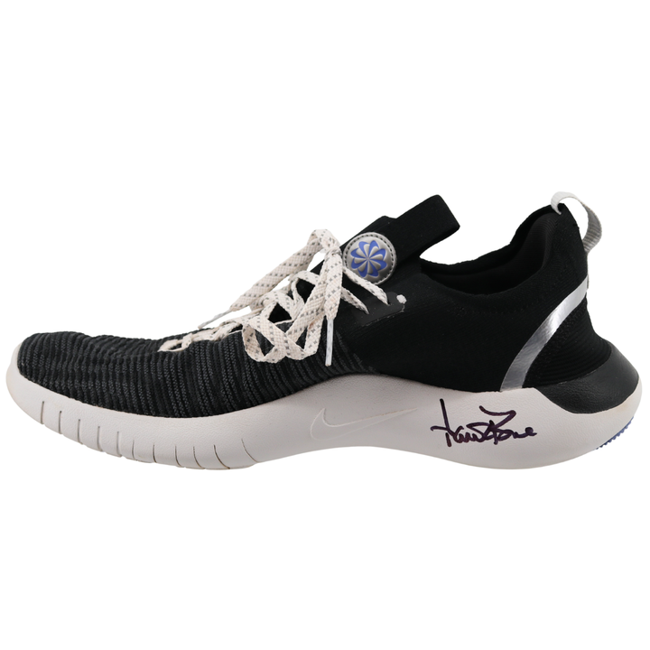 Aaron Boone Yankees Autographed 2025 Game Used Black Nike Free Shoes (CX Auth)