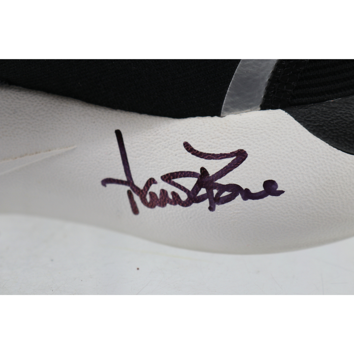Aaron Boone Yankees Autographed 2025 Game Used Black Nike Free Shoes (CX Auth)