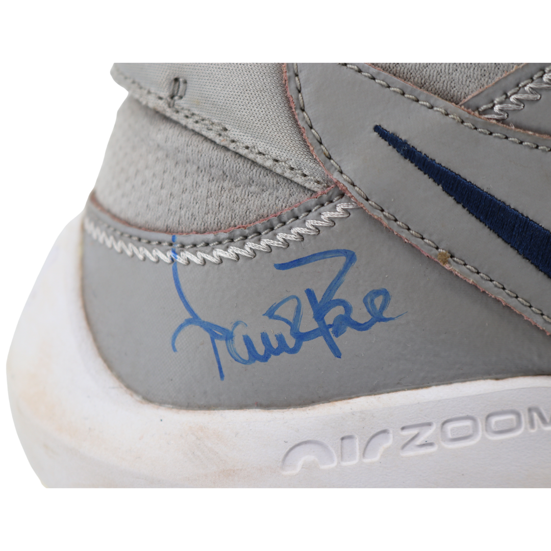Aaron Boone Yankees Autographed 2025 Game Used Grey Nike Giannis Shoes (CX Auth)