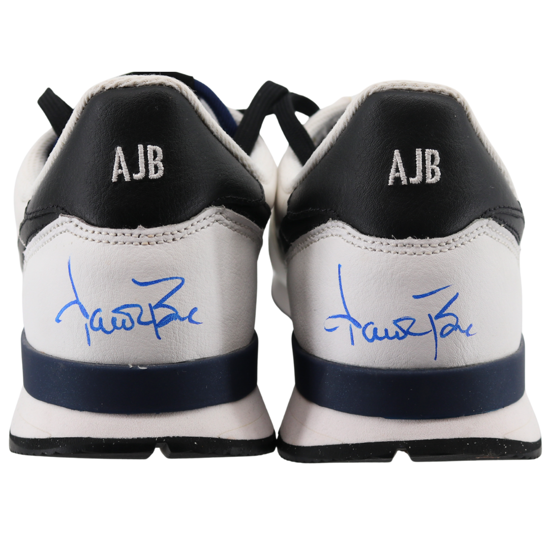 Aaron Boone Yankees Autographed 2025 Game Used White/Navy Nike AJB Shoes CX Auth