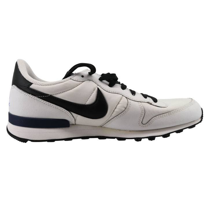Aaron Boone Yankees Autographed 2025 Game Used White/Navy Nike AJB Shoes CX Auth