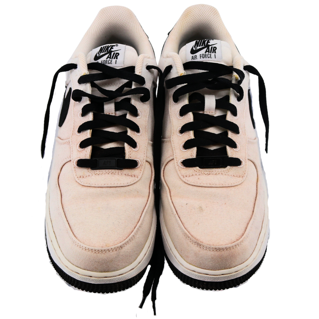 Aaron Boone Yankees Autographed 2025 Game Used Nike Air Force 1 Shoes (CX Auth)