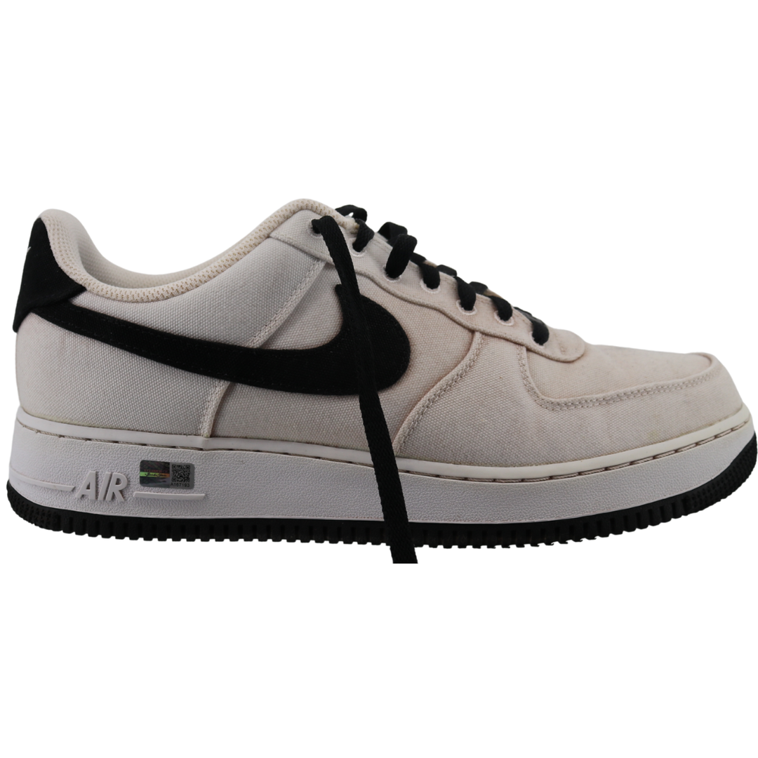 Aaron Boone Yankees Autographed 2025 Game Used Nike Air Force 1 Shoes (CX Auth)