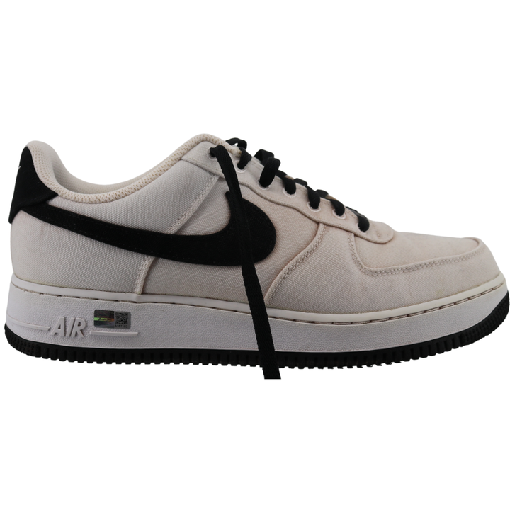 Aaron Boone Yankees Autographed 2025 Game Used Nike Air Force 1 Shoes (CX Auth)