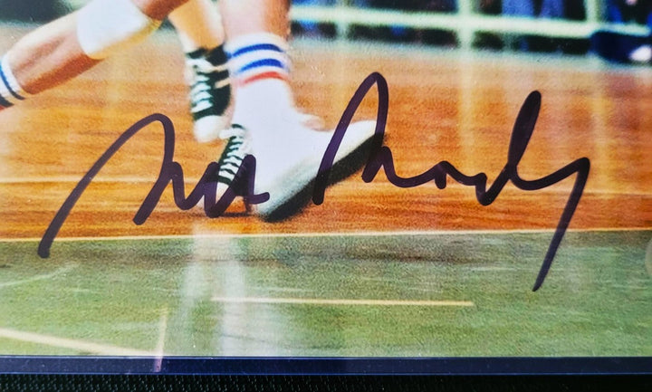 Bill Bradley New York Knicks Autographed Signed Hall of Famer 8x10 Photo (Beckett)