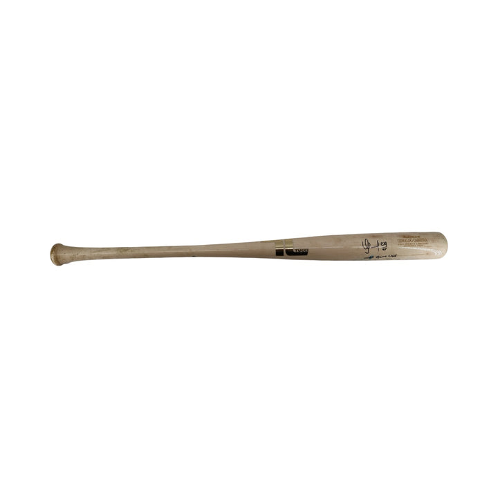 Oswaldo Cabrera New York Yankees Autographed Signed Inscribed 2025 Game Used Aaron Judge Model Cracked Tucci Bat (CX Auth)