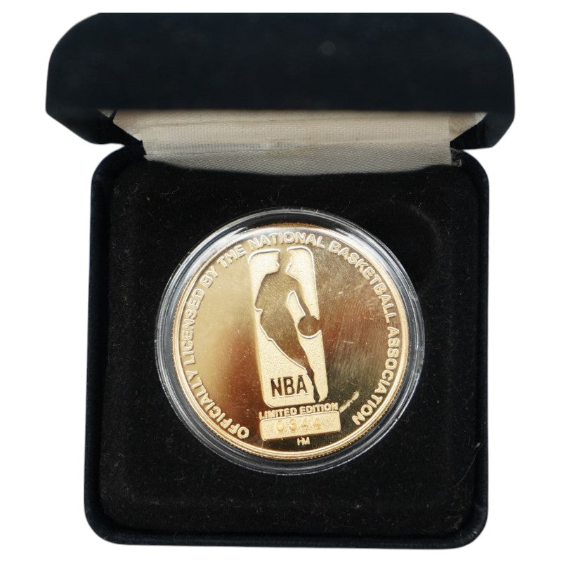Kobe Byrant Los Angeles Lakers Highland Mint 08 MVP 24K Gold Overlay Coin LE 344/2008