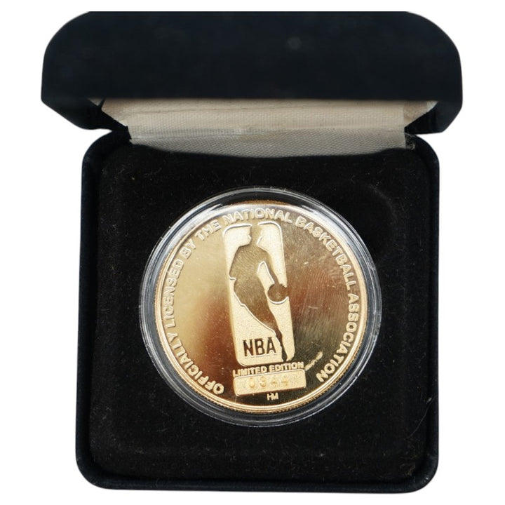 Kobe Byrant Los Angeles Lakers Highland Mint 08 MVP 24K Gold Overlay Coin LE 344/2008