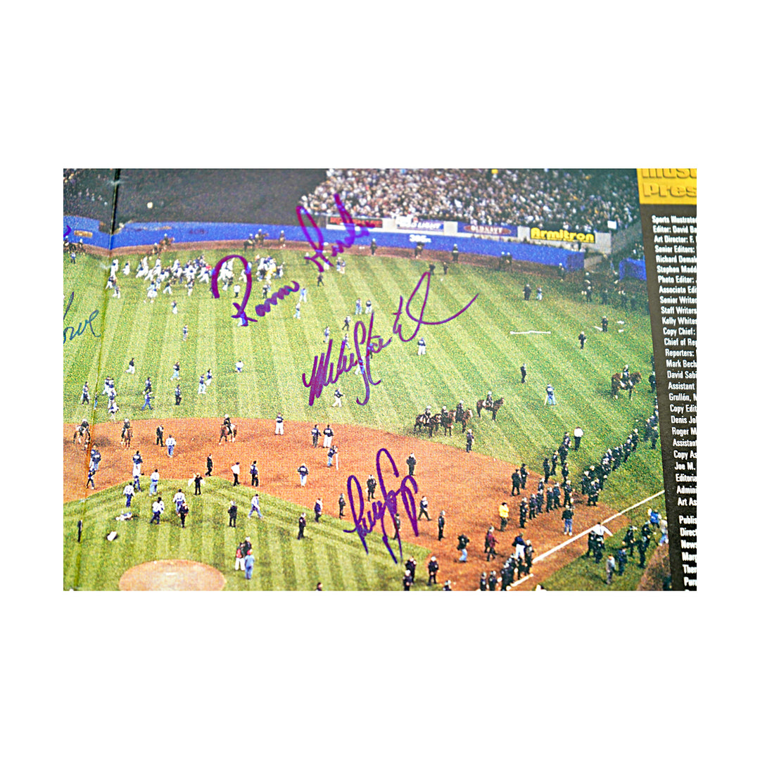 Jeter Berra Rivera New York Yankees Multi Signed 1996 Sports Illustrated Magazine 36 Autos JSA LOA