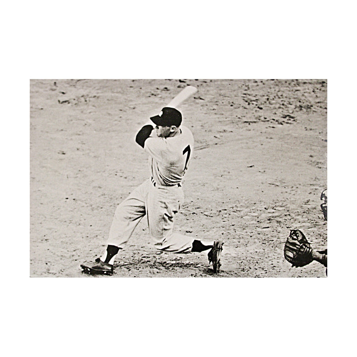 Mickey Mantle New York Yankees Autographed 16x20 Photo JSA LOA