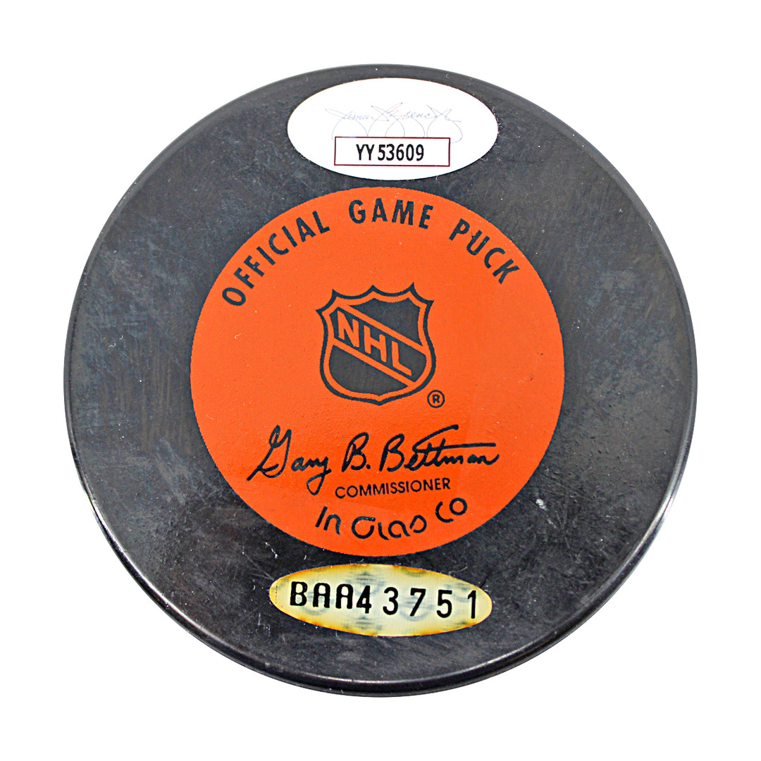 Wayne Gretzky Los Angeles Kings Autographed Puck Upper Deck Holo / JSA LOA