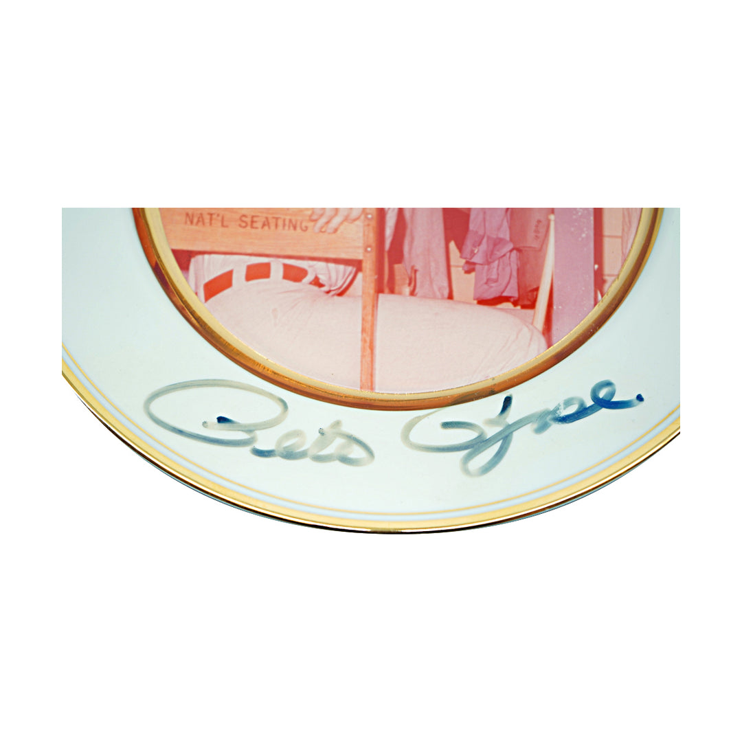 Pete Rose Cincinnati Reds Autographed Poreclain Plate 9x9 JSA COA