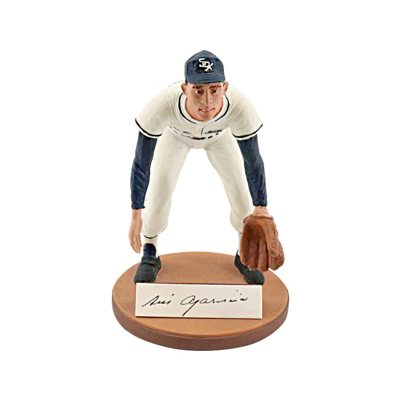 Luis Aparicio Chicago White Sox Autographed Signed Gartlan Figure #243/1984 (Gartlan COA)