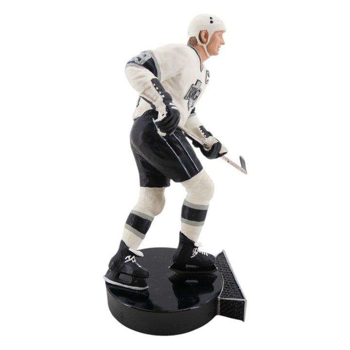 Wayne Gretzky Los Angeles Kings Signed Gartlan USA Figurine Gartlan COA LE AP