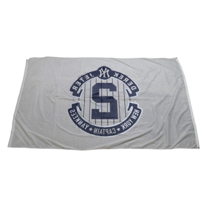 Derek Jeter Yankees Signed Final Season Yankee Stadium 115x70 Flag Steiner COA